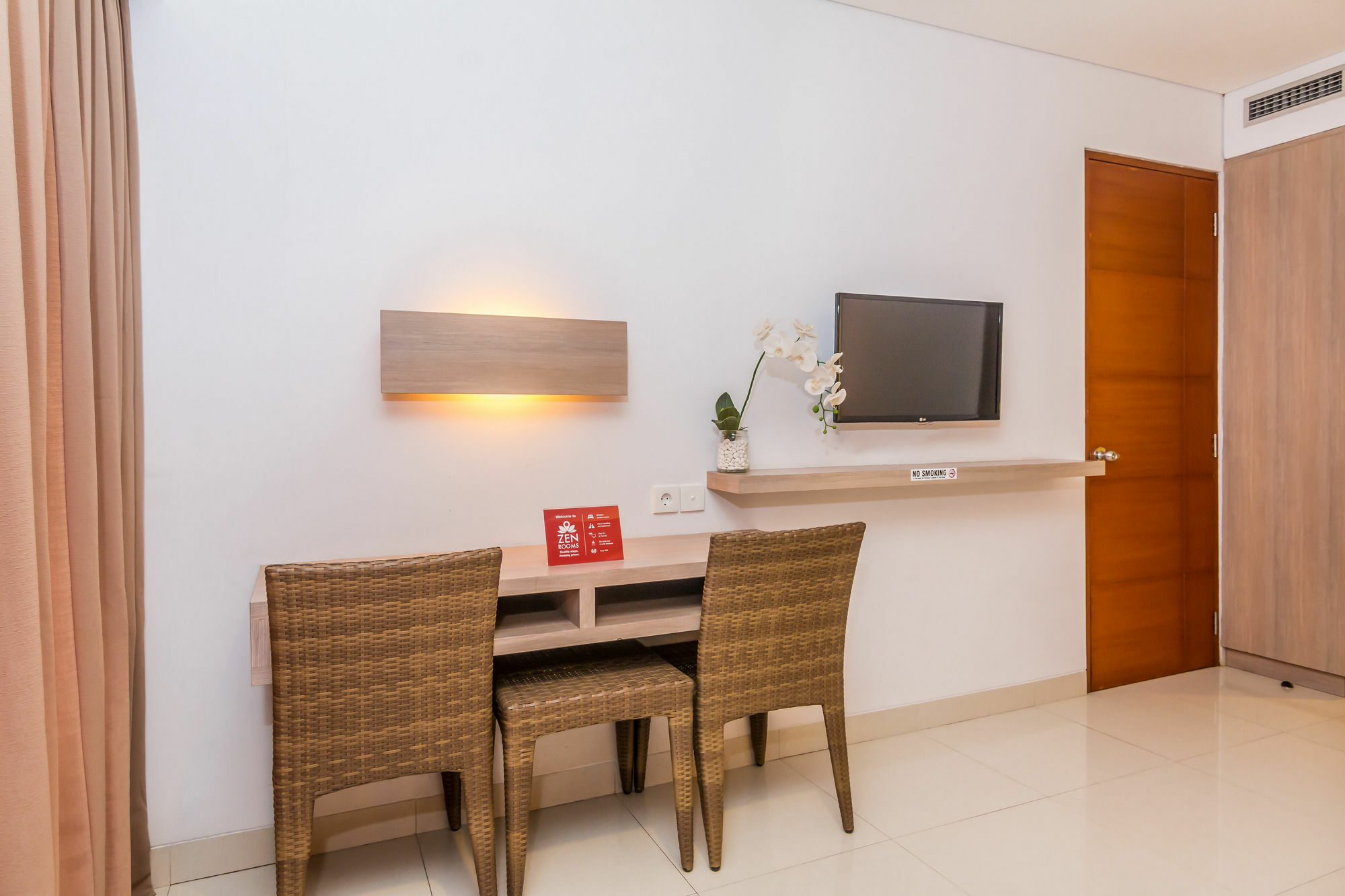 Zen Rooms Legian Corner Kuta Lombok Exterior foto